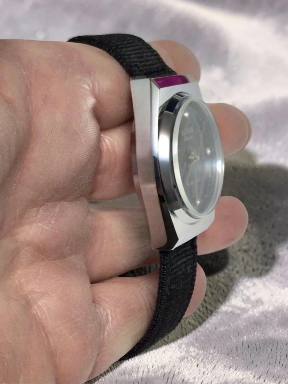 Rare Wind Up ESETKOR Stainless Black Dial Micro Diamonds Watch Black Strap